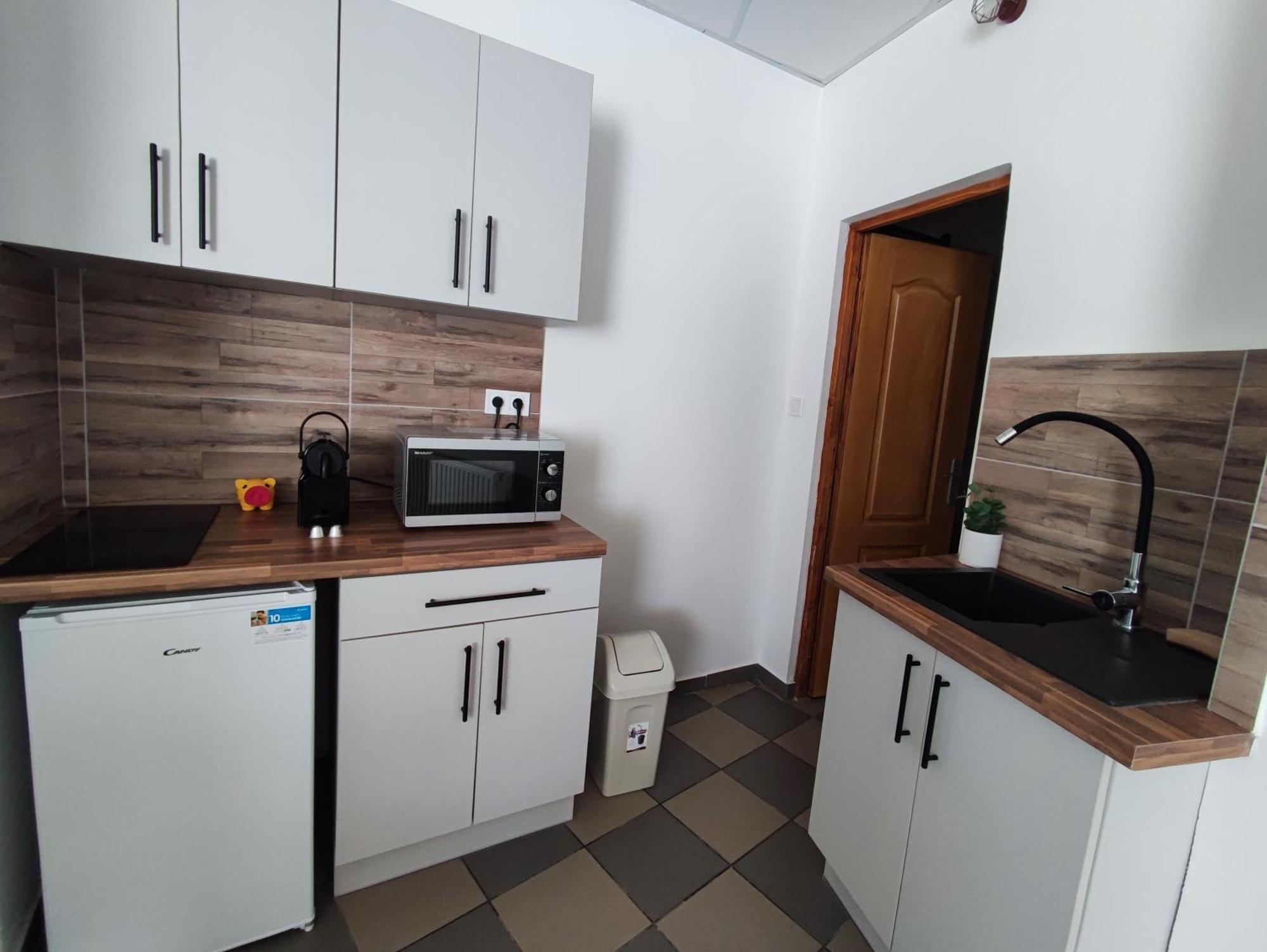 Váralja Vendégház Tata Chambre photo