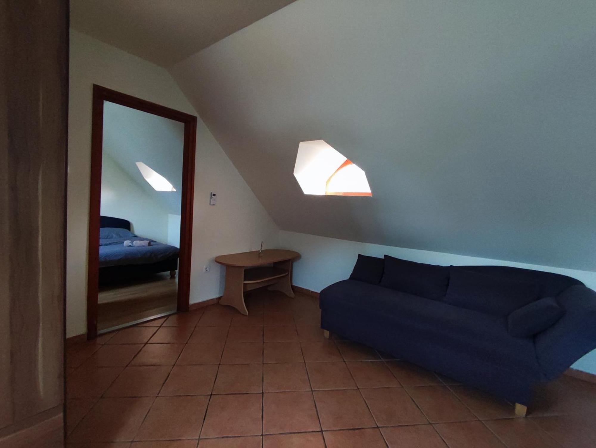 Váralja Vendégház Tata Chambre photo