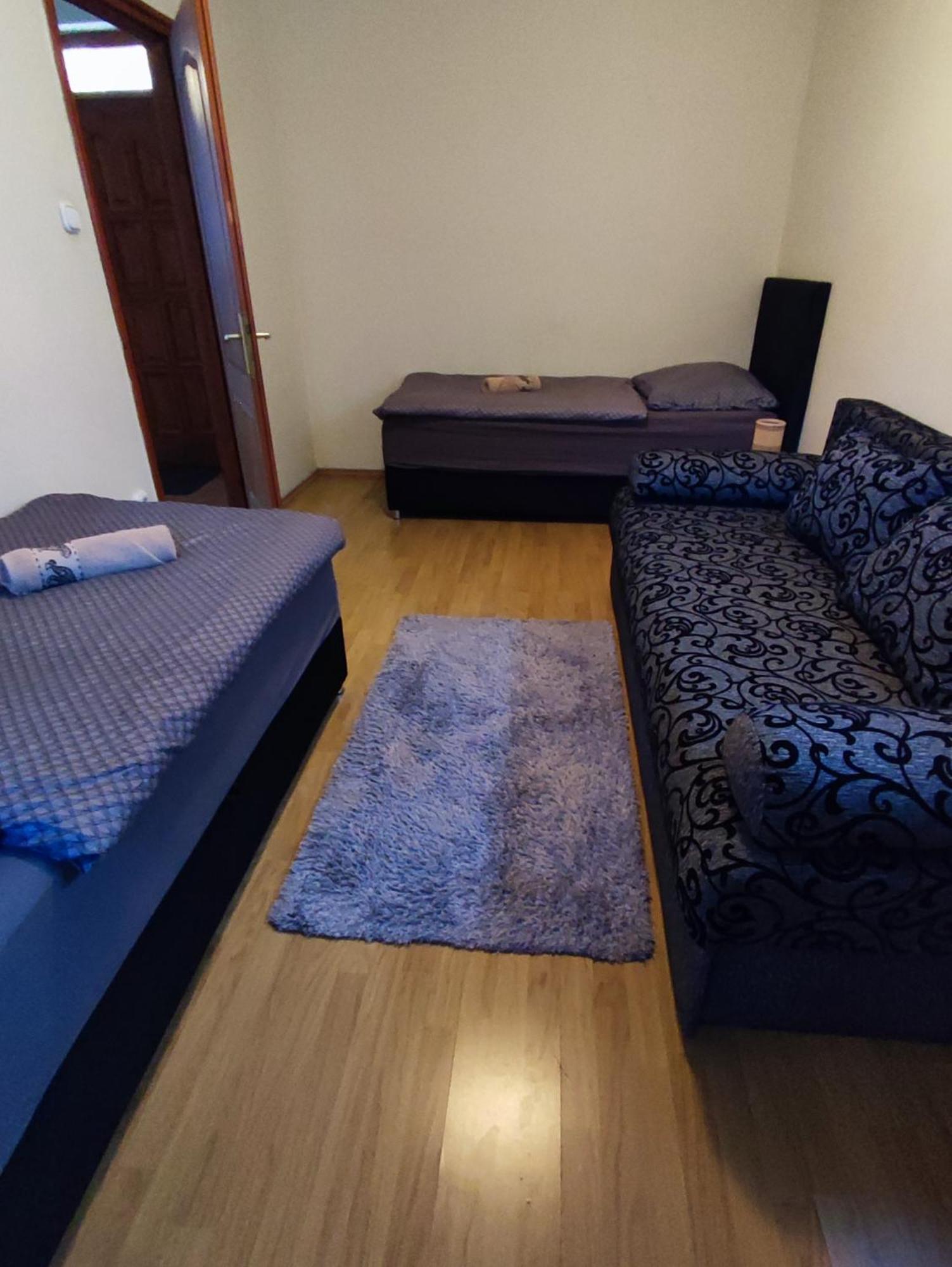Váralja Vendégház Tata Chambre photo